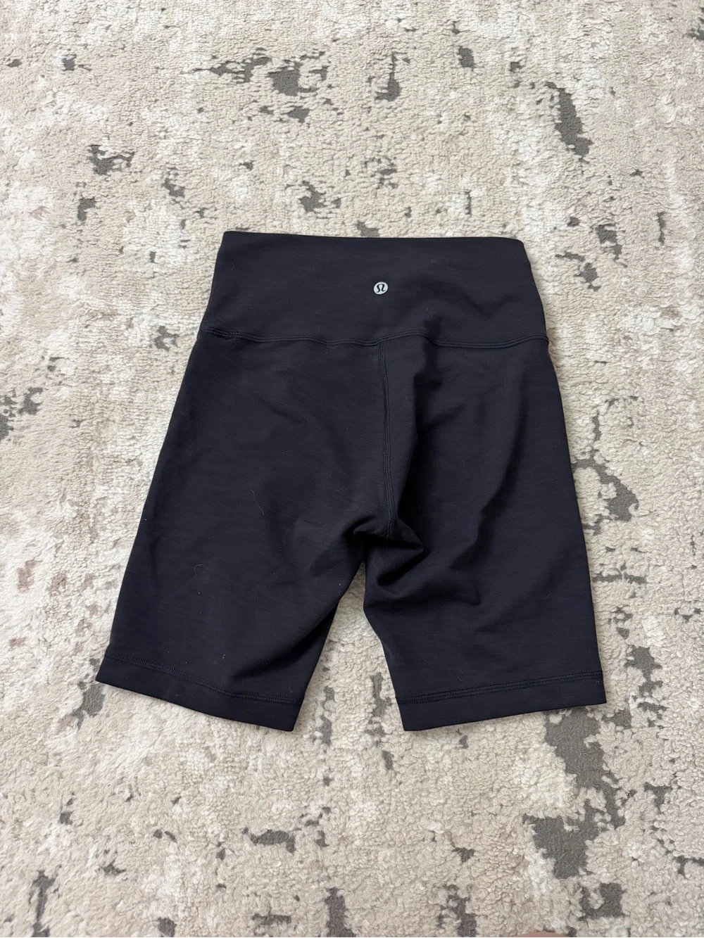 Lululemon Wunder Train High Rise Short 8